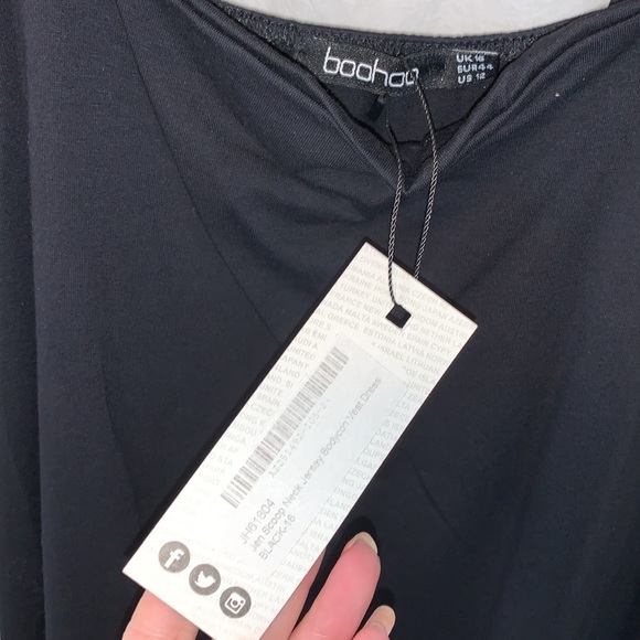 Jen 12 Square Neck Bodycon Midi Dress BooHoo - Picture 4 of 12